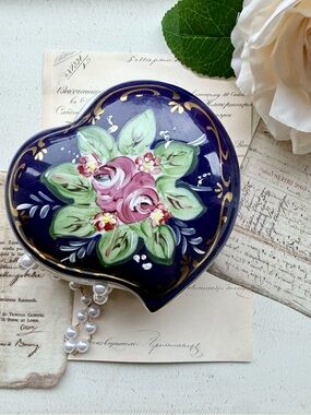 Vintage Heart-Shaped Porcelain Jewelry Box